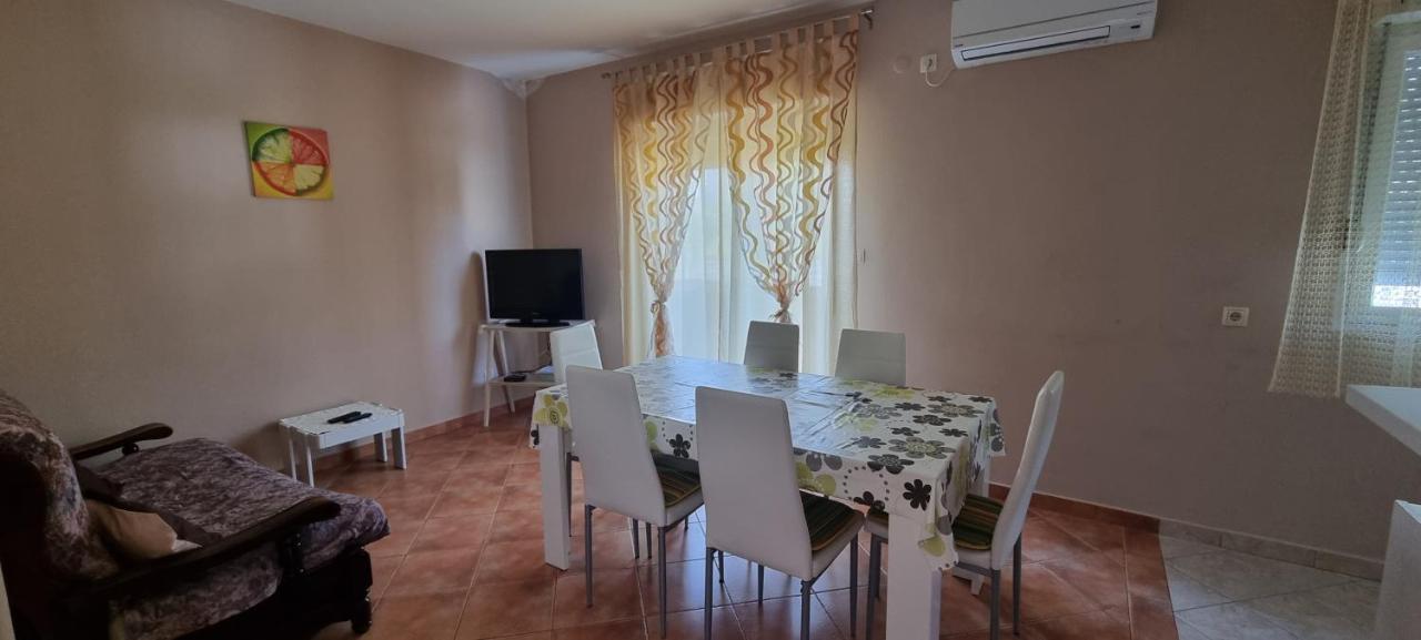 Apartman Anka Palit Εξωτερικό φωτογραφία